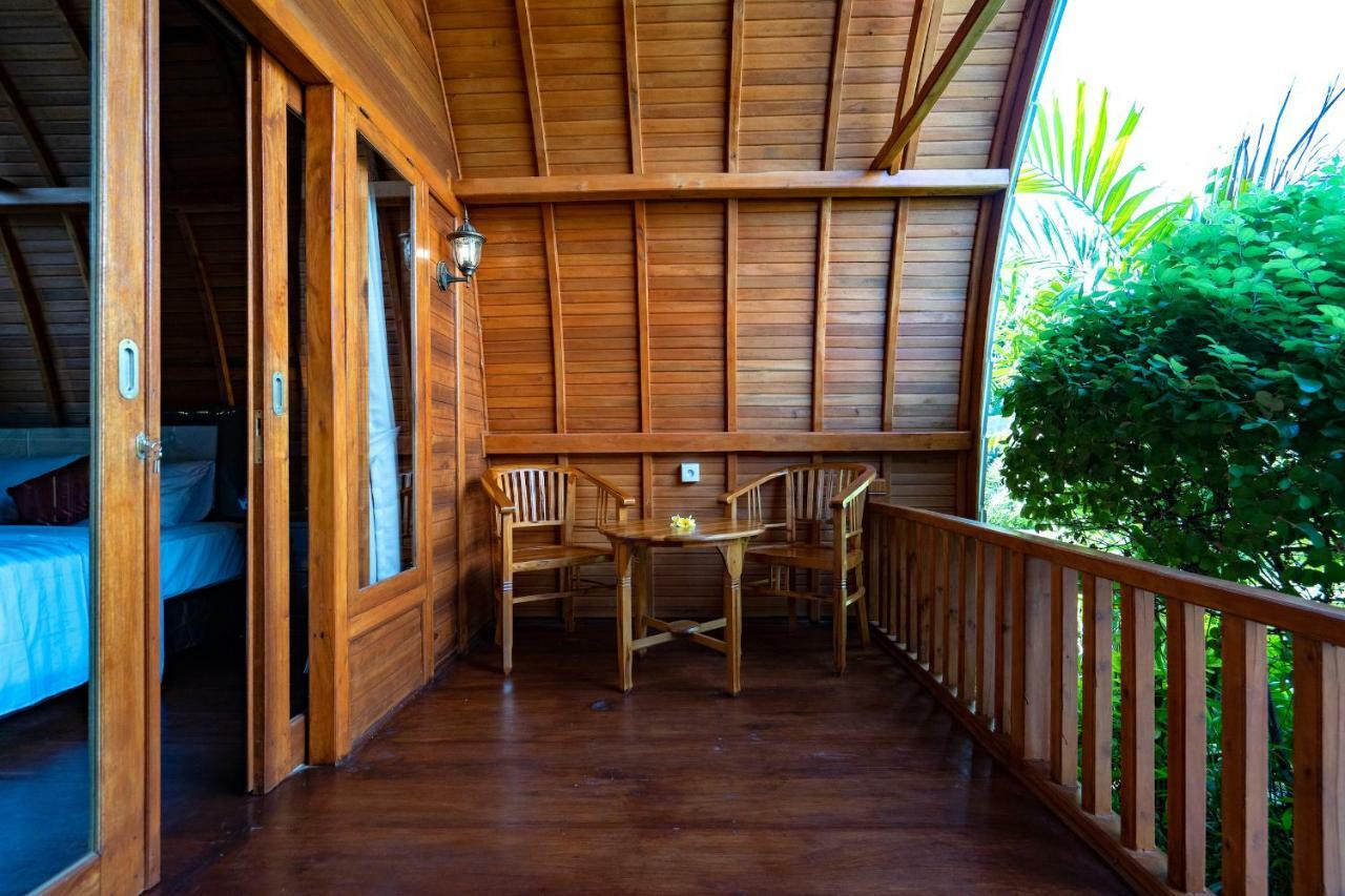 The Soggol Lembongan Hotell Exteriör bild